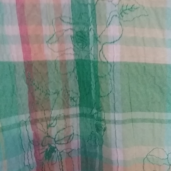 Short Sleeve Summer Shirt with Embroidery Detail - Size 22 - Alia - Picture 3 of 5